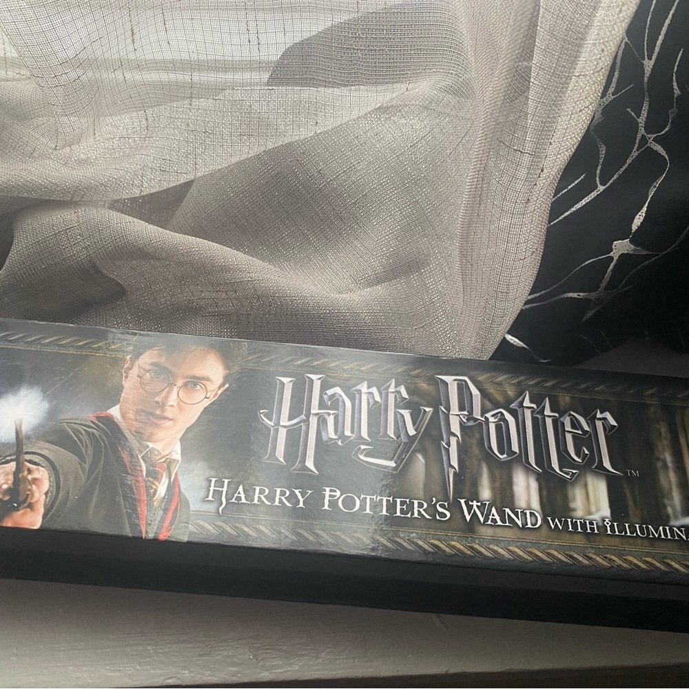 Harry Potter Wand with Light-Up Feature